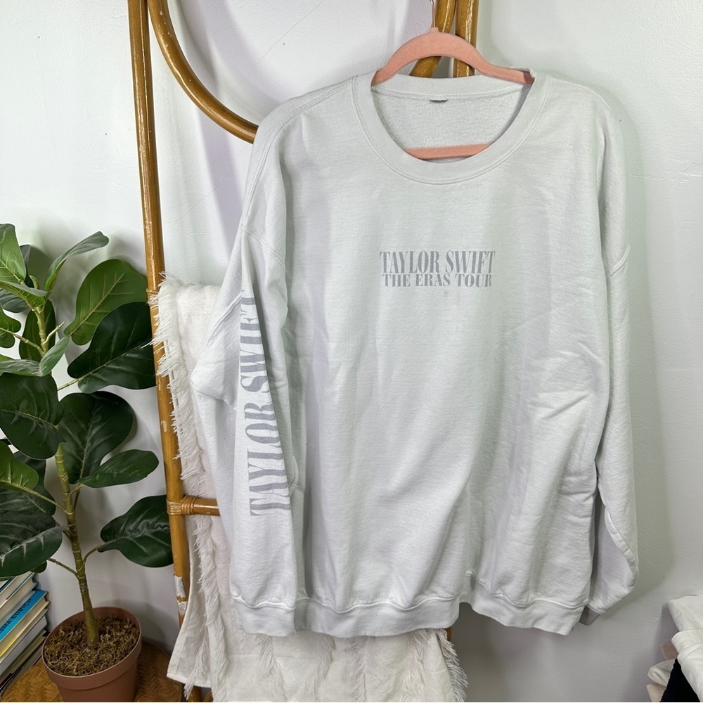 Taylor Swift The Eras Tour Crewneck Sweatshirt sz XXL